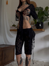 Load image into Gallery viewer, Black lace long sleeved top and capri/ pedal pusher set