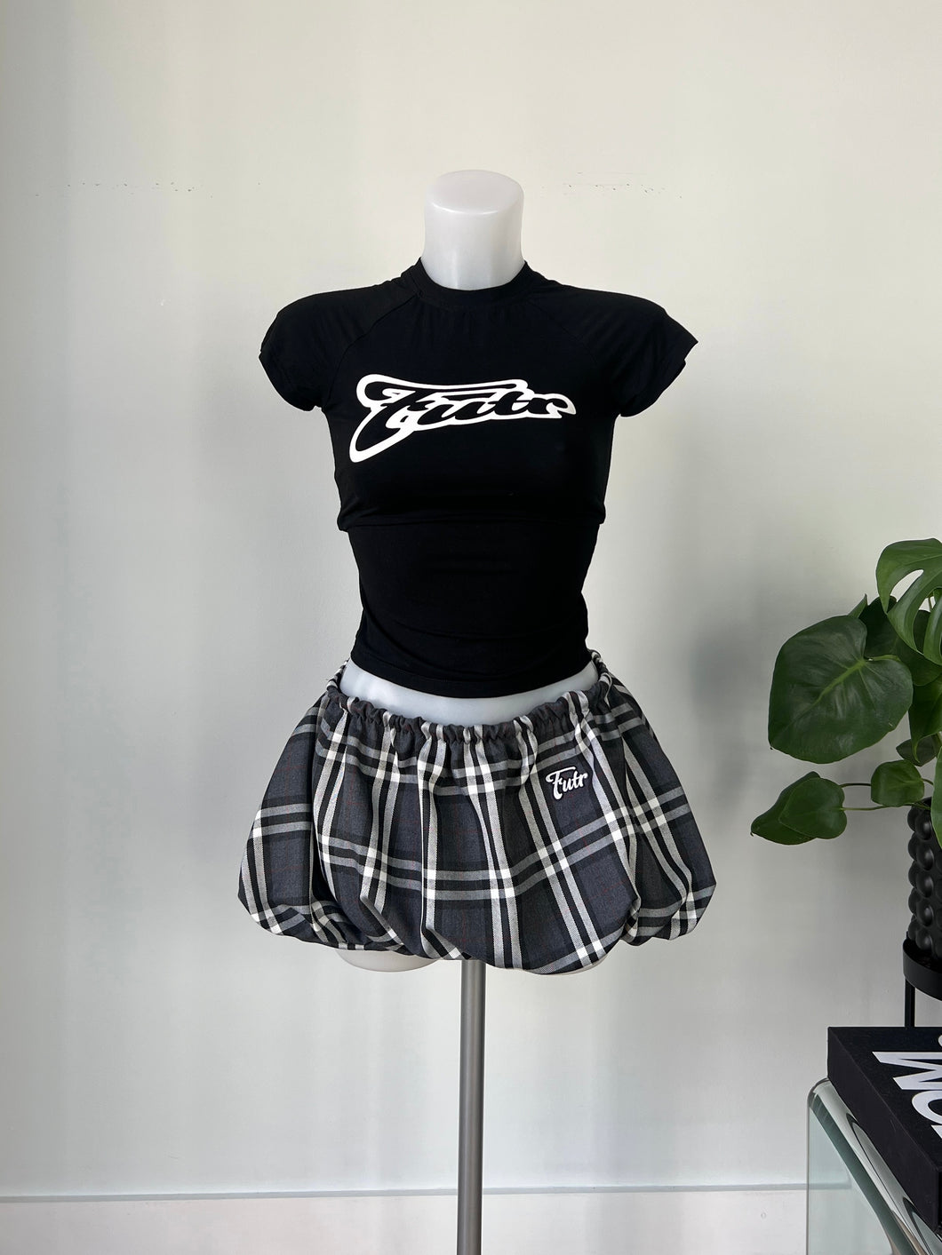 Plaid balloon skirt