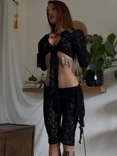 Load image into Gallery viewer, Black lace long sleeved top
