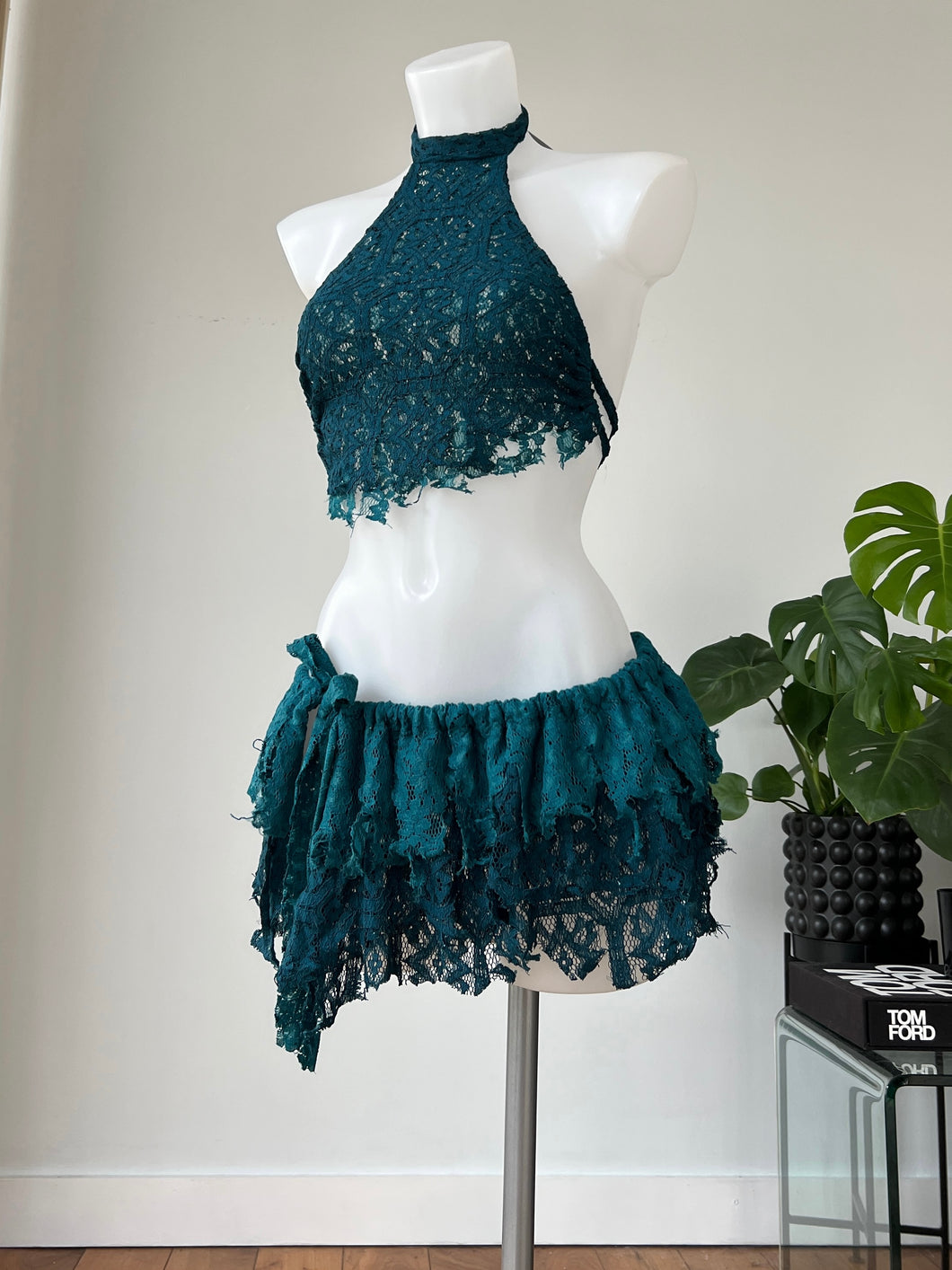 Lace shredded pixie set, teal