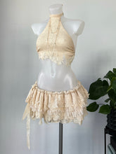 Load image into Gallery viewer, Lace shredded pixie set, cream
