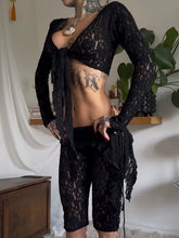 Load image into Gallery viewer, Black lace long sleeved top
